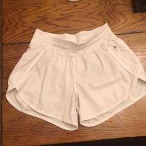 Like new! White Lululemon Shorts, size 6
